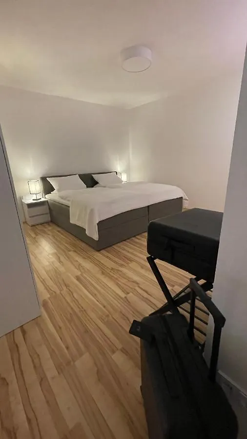 דירה באד גיגינג Ferienwohnung An Der Therme, Bademantelgang Zur Limestherme